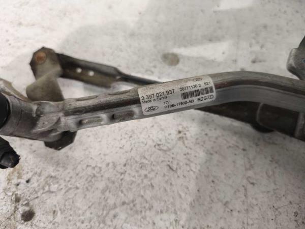 MOTEUR D ESSUIE GLACE AVANT FORD - Vue 2